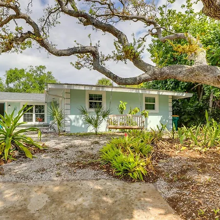 Englewood Apartment With Shared Pool 1 Mi To Beach